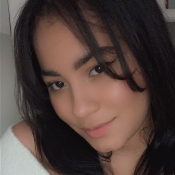 Meet your Posher, Valentina - Picture 1 of 1